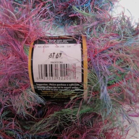 🛒 $9 - Fun Fur Eyelash Yarn Bundle Purple Blue Green Pink #301 - Picture 5 of 6